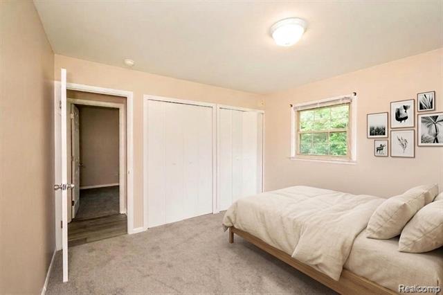 Builiding view twenty two for 1239 Ashover, Bloomfield Hills, MI. 48304