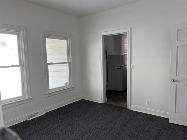 Builiding view fifteen for 165 Capital, Battle Creek, MI. 49017