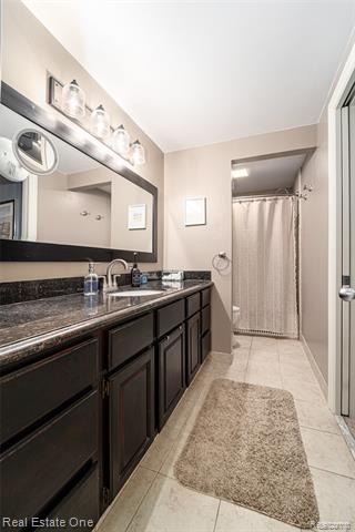 Builiding view eleven for 1503 S Hill, Bloomfield Hills, MI. 48304