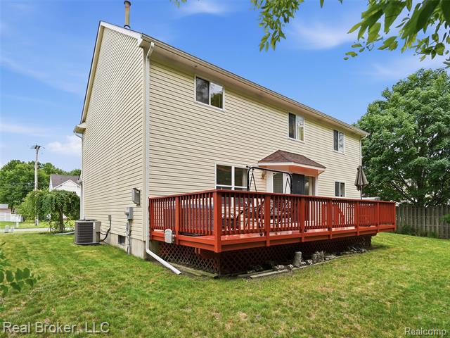 Builiding view fifty four for 6729 Eckerman, Troy, MI. 48085