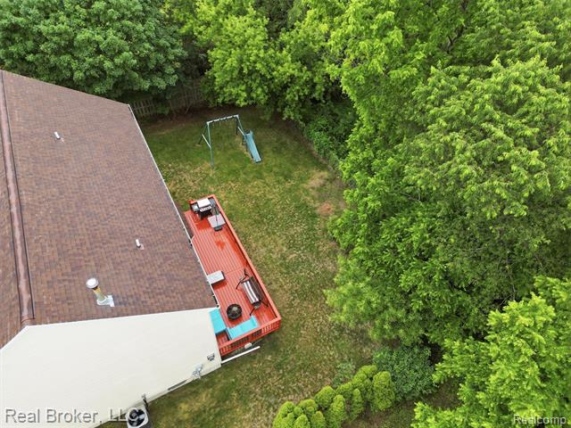Builiding view sixty seven for 6729 Eckerman, Troy, MI. 48085