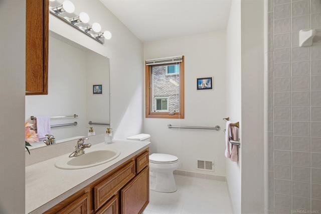 Builiding view forty four for 6704 Redford, Troy, MI. 48085