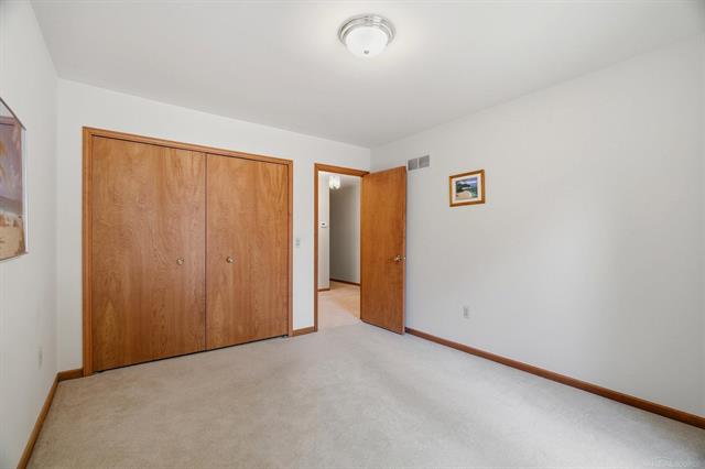 Builiding view forty seven for 6704 Redford, Troy, MI. 48085
