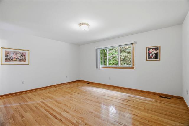 Builiding view thirty seven for 6704 Redford, Troy, MI. 48085