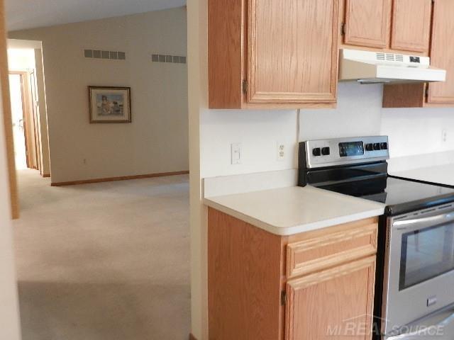 Builiding view thirty six for 6704 Redford, Troy, MI. 48085