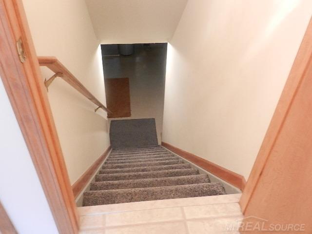 Builiding view twenty nine for 6704 Redford, Troy, MI. 48085