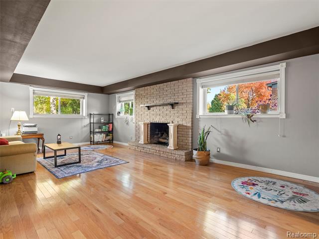 Builiding view fifteen for 1939 Chancery, Troy, MI. 48085