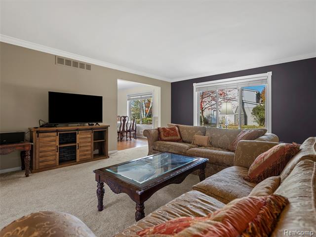 Builiding view fourteen for 1939 Chancery, Troy, MI. 48085