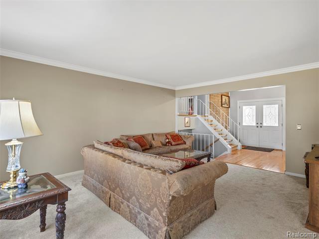 Builiding view ten for 1939 Chancery, Troy, MI. 48085