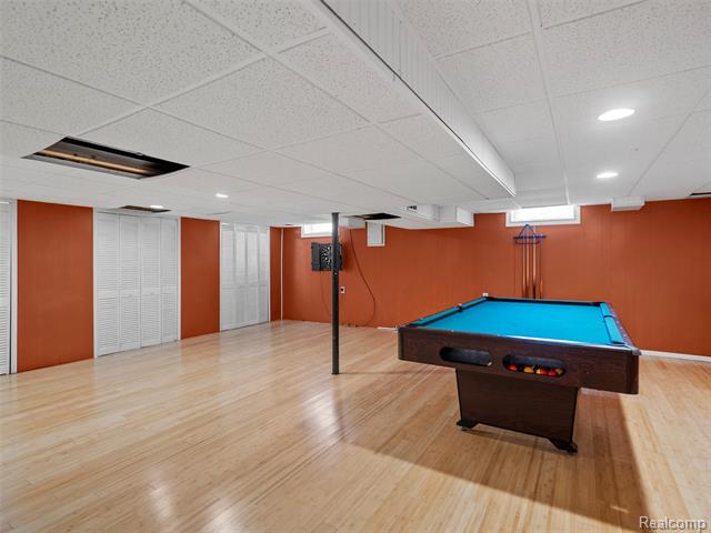 Builiding view thirty one for 1939 Chancery, Troy, MI. 48085