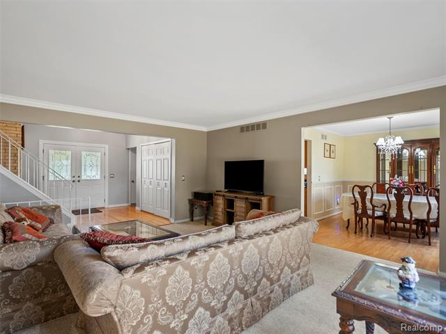 Builiding view twelve for 1939 Chancery, Troy, MI. 48085