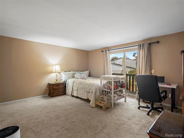 Builiding view twenty eight for 1939 Chancery, Troy, MI. 48085