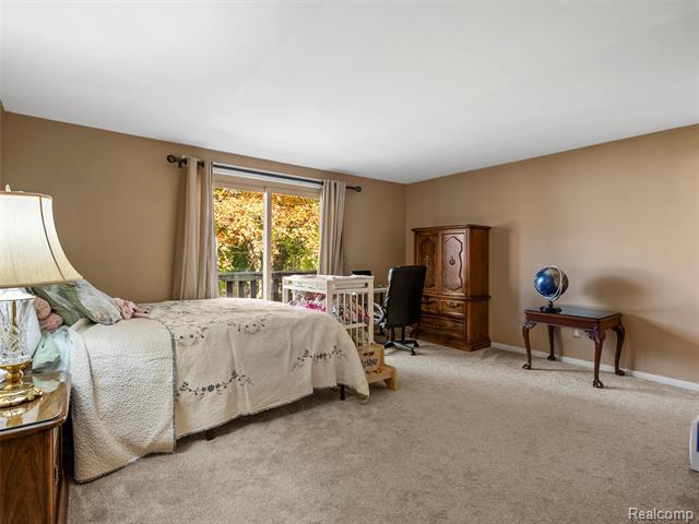 Builiding view twenty seven for 1939 Chancery, Troy, MI. 48085