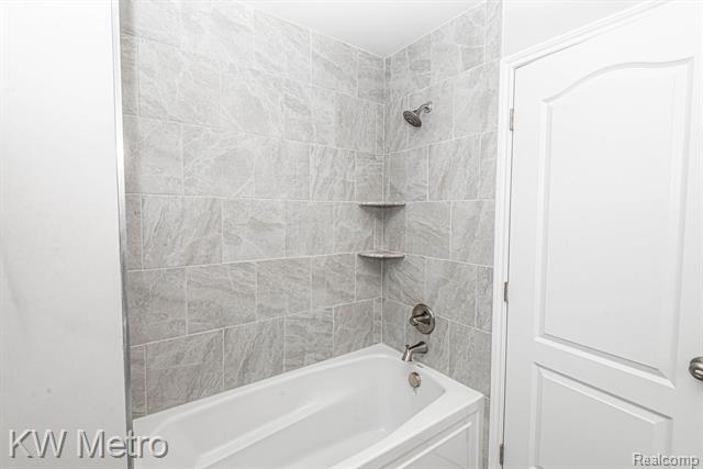 Builiding view fourteen for 34641 John Bartley Circle, Sterling Heights, MI. 48310
