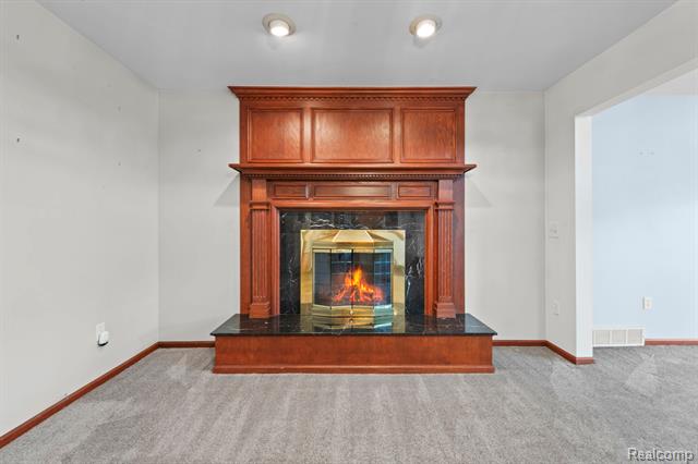 Builiding view twenty two for 871 Spartan, Rochester, MI. 48309