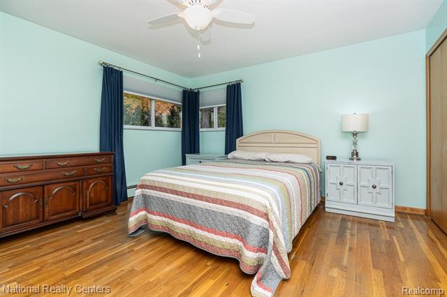 Builiding view twenty for 837 Dakota, Rochester, MI. 48307