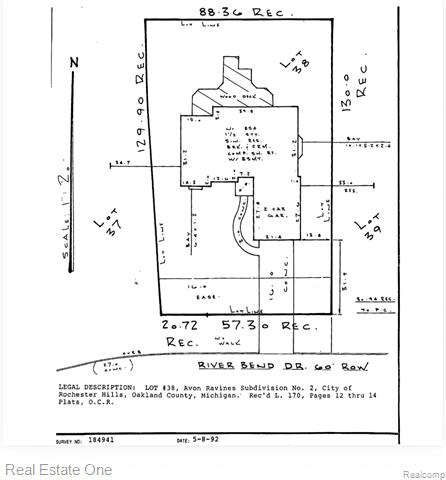 Builiding view fourteen for 854 River Bend, Rochester, MI. 48307