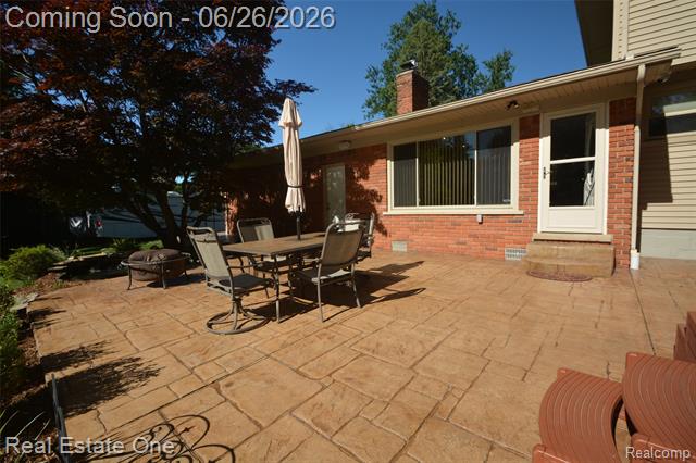 Builiding view one for 615 Willard, Rochester, MI. 48307