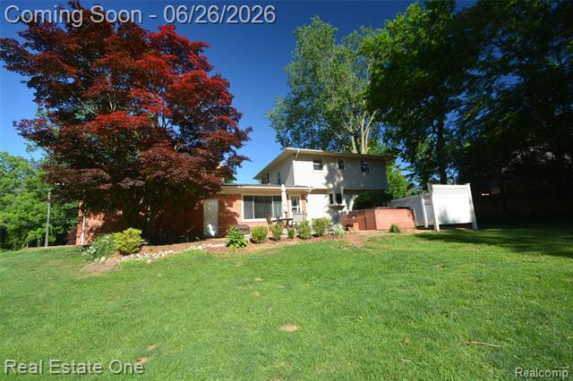 front view for 615 Willard Ave, Rochester, Mi. 48307