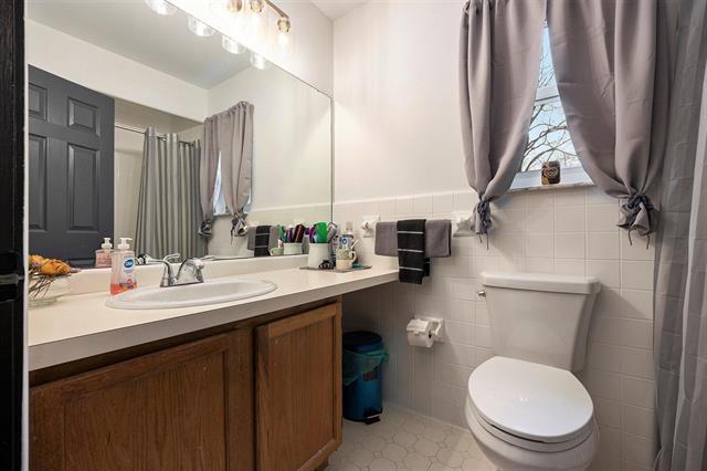 Builiding view nineteen for 408 Arlington, Rochester, MI. 48307