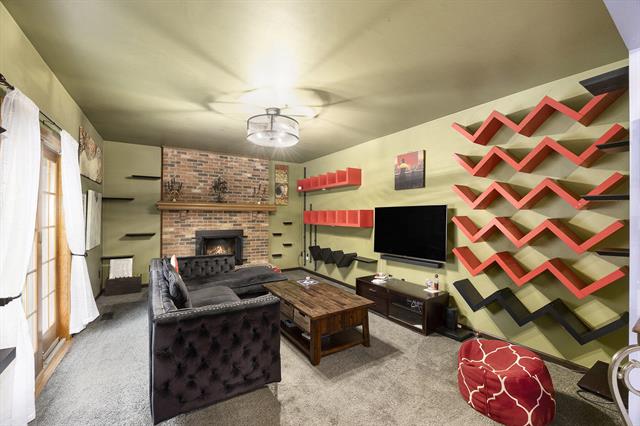 Builiding view twelve for 408 Arlington, Rochester, MI. 48307