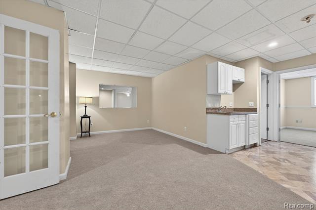 Builiding view forty four for 1259 Burgoyne, Rochester, MI. 48307