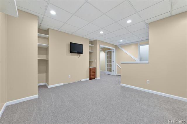 Builiding view forty for 1259 Burgoyne, Rochester, MI. 48307