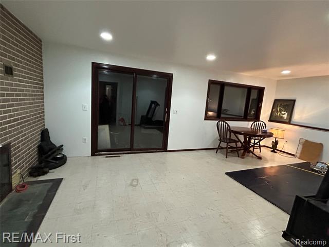 Builiding view ten for 2375 Snellbrook, Auburn Hills, MI. 48326