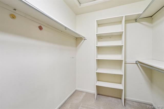 Builiding view forty four for 2142 Kennedy, Rochester, MI. 48309