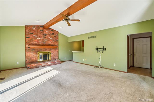 Builiding view seven for 2142 Kennedy, Rochester, MI. 48309