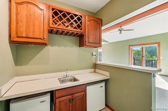 Builiding view twenty four for 2142 Kennedy, Rochester, MI. 48309