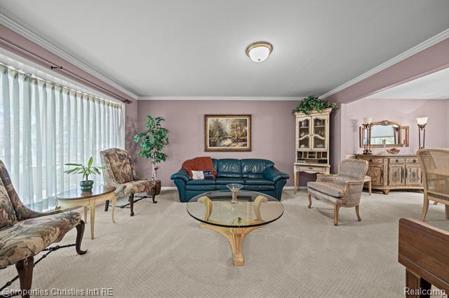 Builiding view six for 123 Longford, Rochester, MI. 48309