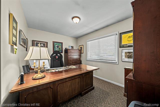 Builiding view sixteen for 123 Longford, Rochester, MI. 48309