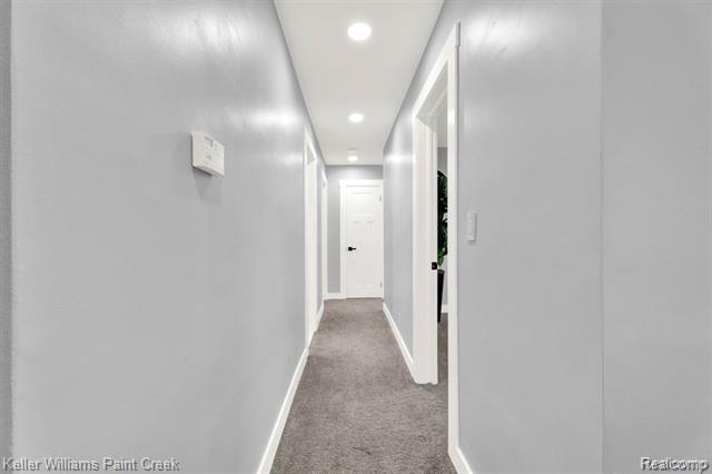 Builiding view fourteen for 2330 Walton, Rochester, MI. 48309