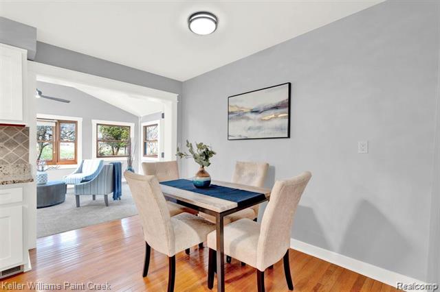 Builiding view six for 2330 Walton, Rochester, MI. 48309