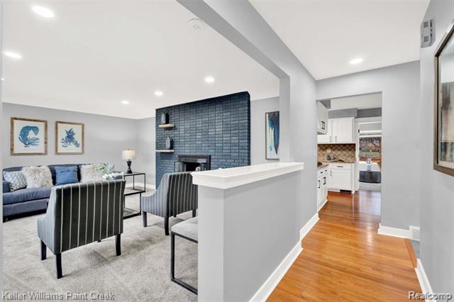 Builiding view three for 2330 Walton, Rochester, MI. 48309