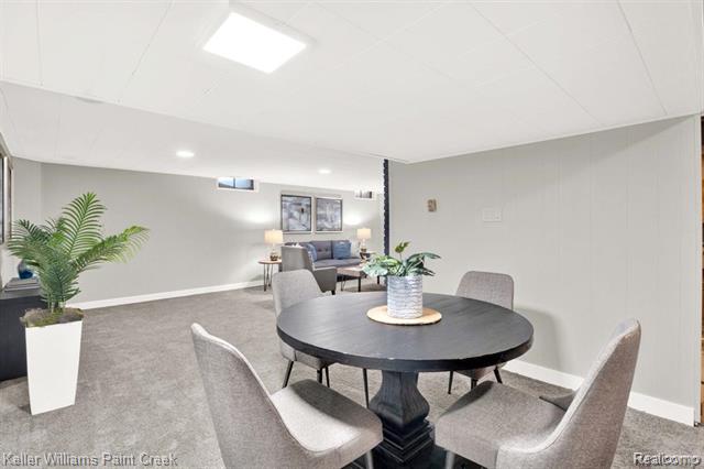 Builiding view twenty six for 2330 Walton, Rochester, MI. 48309