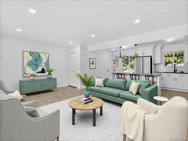 Builiding view two for 2070 Walton, Rochester, MI. 48309