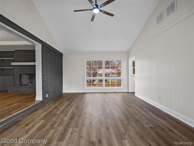 Builiding view eleven for 32 Shagbark, Rochester, MI. 48309