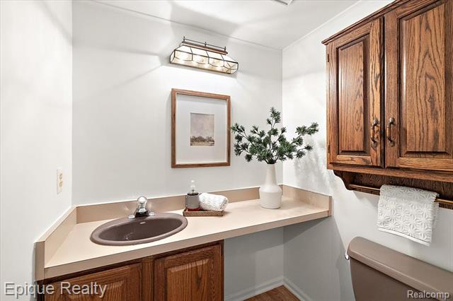 Builiding view eighteen for 254 Marmoor, Rochester, MI. 48309