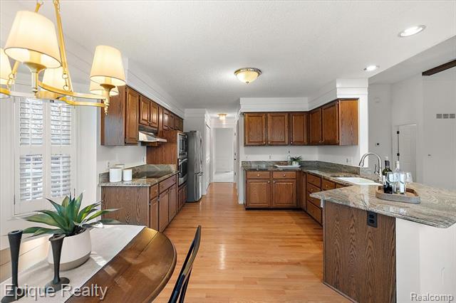 Builiding view eleven for 254 Marmoor, Rochester, MI. 48309