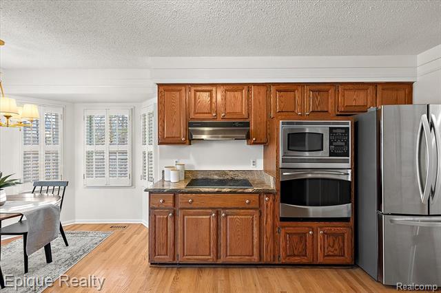 Builiding view fifteen for 254 Marmoor, Rochester, MI. 48309