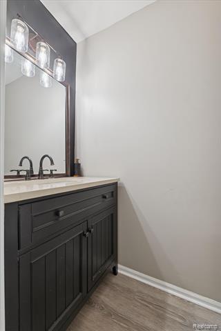 Builiding view twenty five for 2728 Winter Park, Rochester, MI. 48309