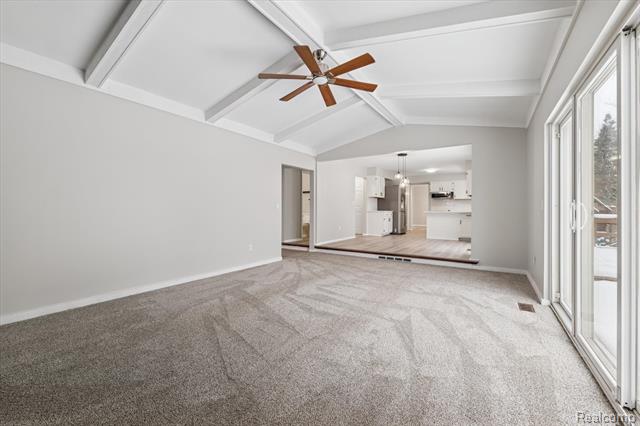 Builiding view twenty three for 2728 Winter Park, Rochester, MI. 48309