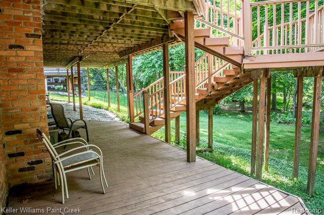 Builiding view thirty four for 1447 Oakstone, Rochester, MI. 48309