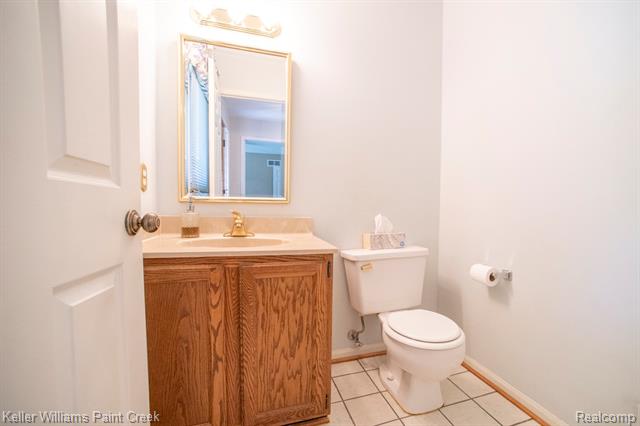 Builiding view twenty five for 1447 Oakstone, Rochester, MI. 48309