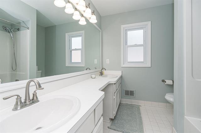 Builiding view thirty four for 2805 Powderhorn Ridge, Rochester, MI. 48309