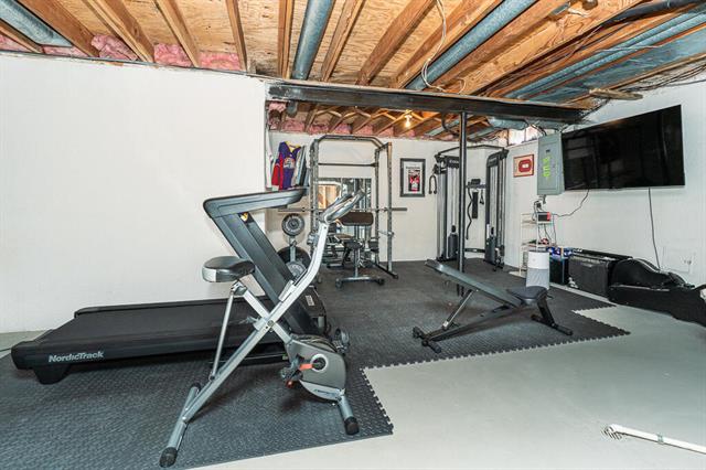 Builiding view thirty six for 2805 Powderhorn Ridge, Rochester, MI. 48309