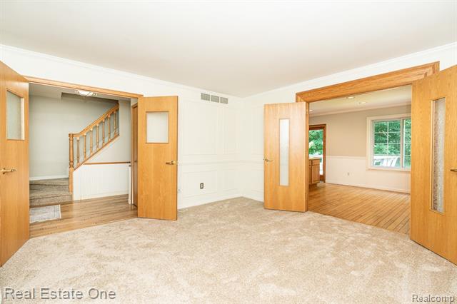 Builiding view eight for 1377 Barneswood, Rochester, MI. 48306