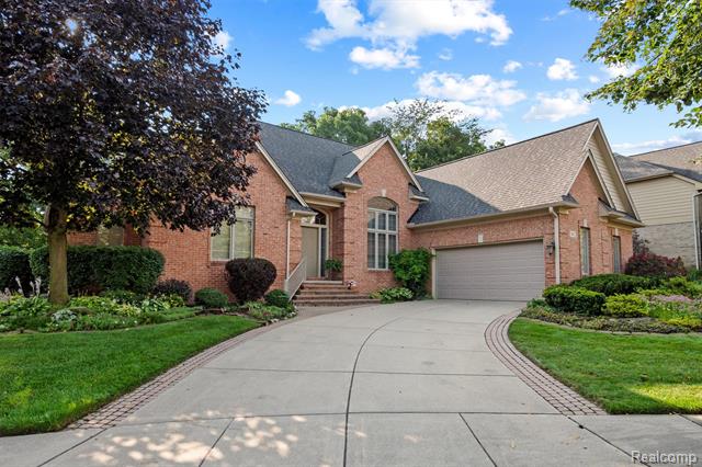 Builiding view thirty four for 3422 Paramount, Auburn Hills, MI. 48326